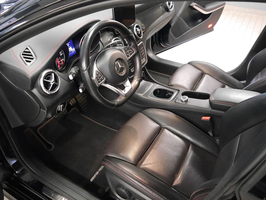 Mercedes-Benz CLA 220 2018