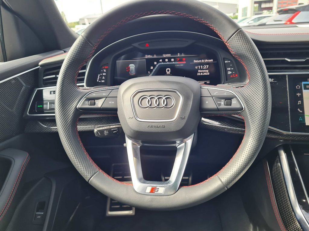 Audi SQ8 2023