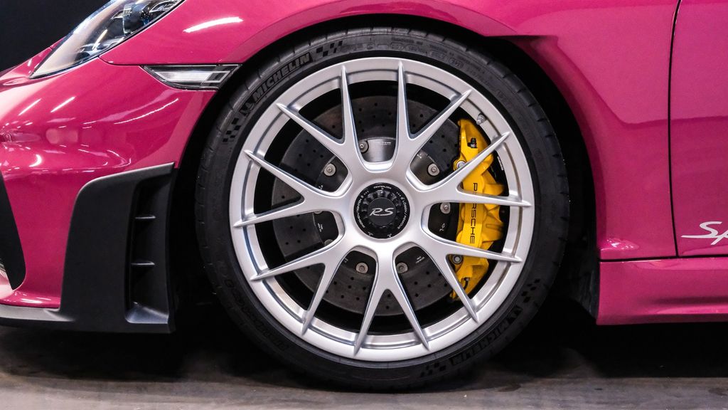 Porsche Boxster 2024