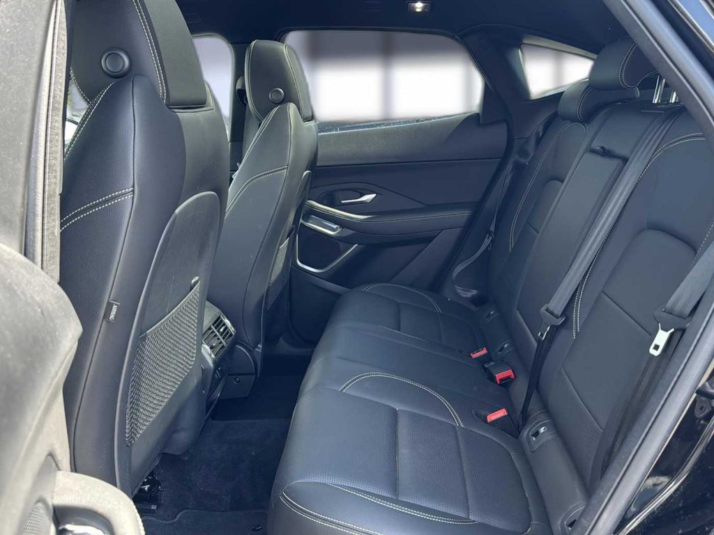 Jaguar E-Pace 2024
