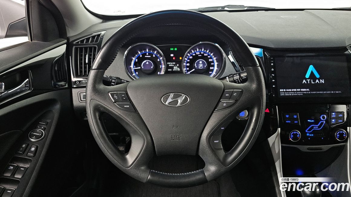 Hyundai Sonata 2010