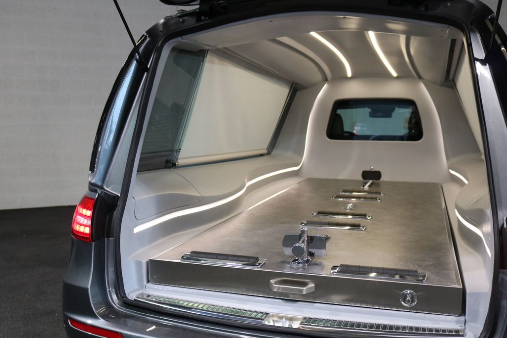 Mercedes-Benz E 200 2020