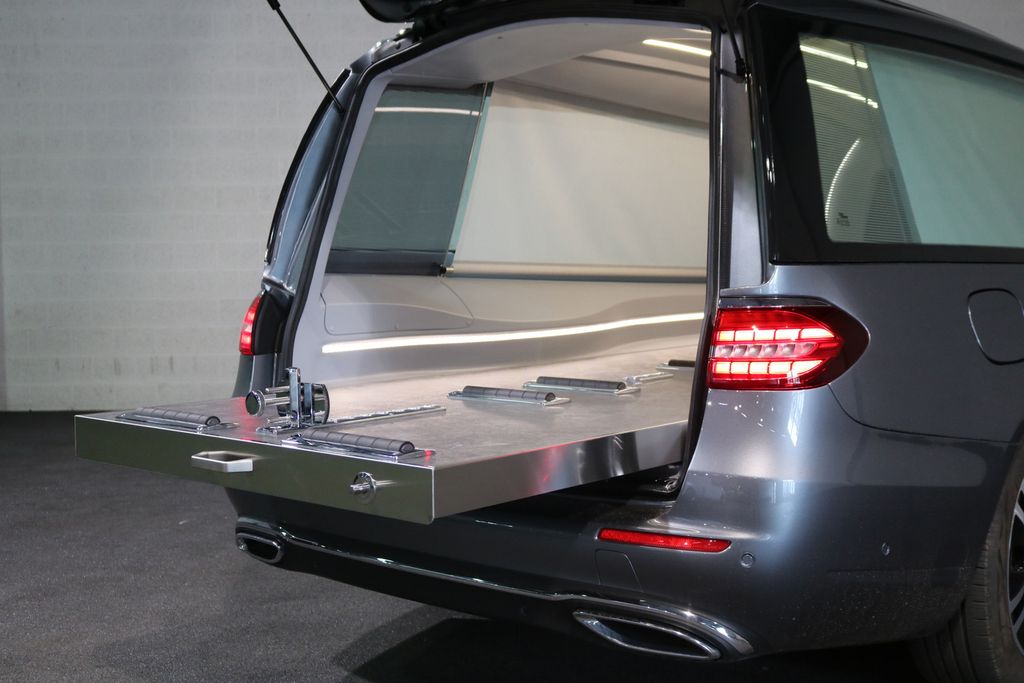 Mercedes-Benz E 200 2020