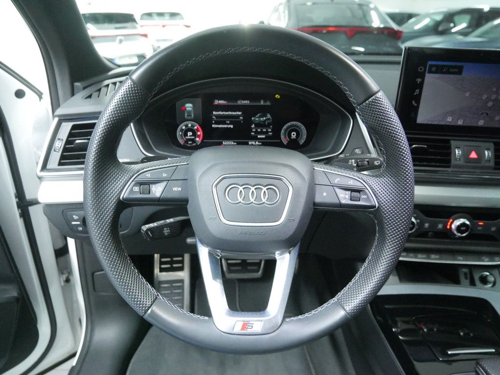 Audi SQ5 2022