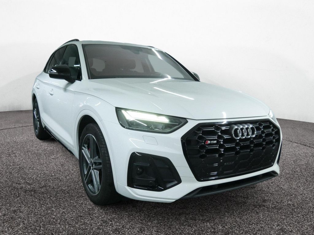 Audi SQ5 2022