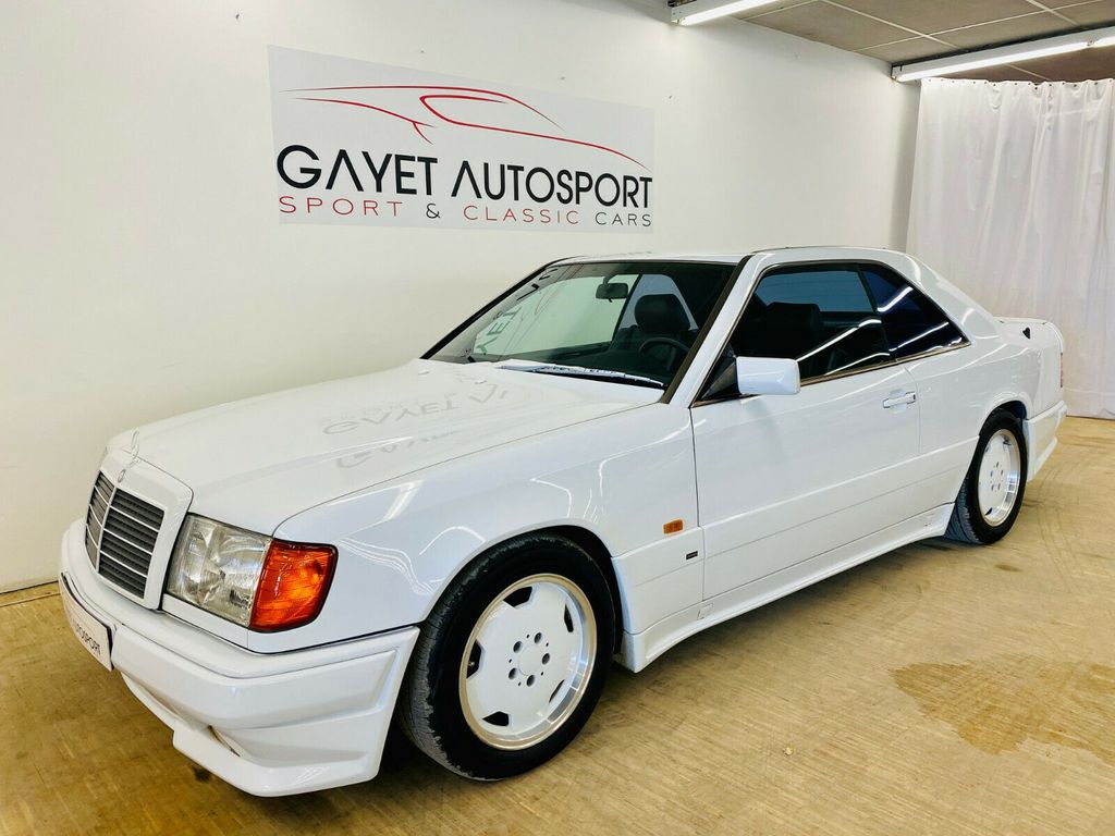 Mercedes-Benz E 300 1988