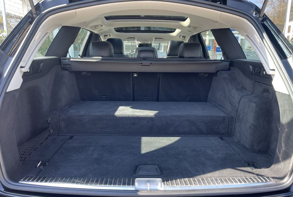 Mercedes-Benz E 300 2019