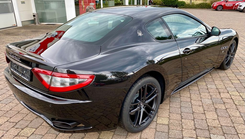 Maserati Granturismo 2016