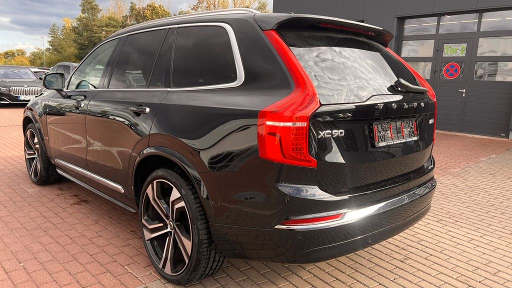 Volvo XC90 2023