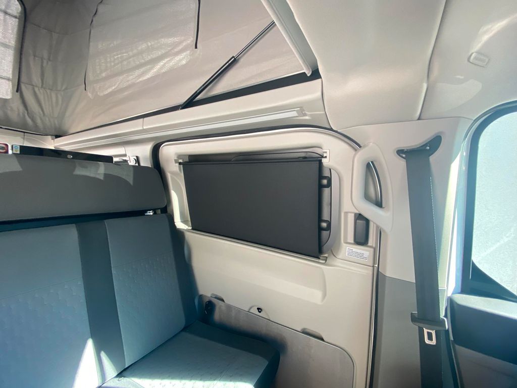 Ford Tourneo Custom 2025