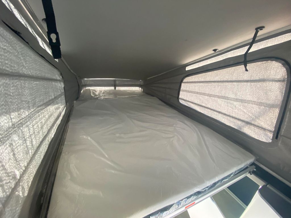 Ford Tourneo Custom 2025