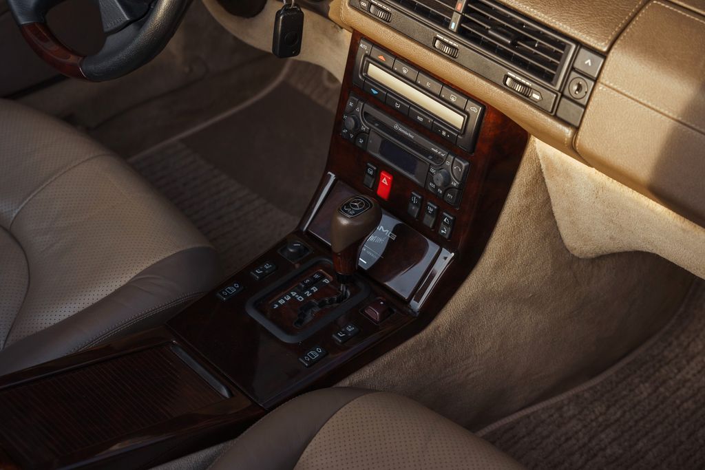 Mercedes-Benz SL 70 AMG 1996