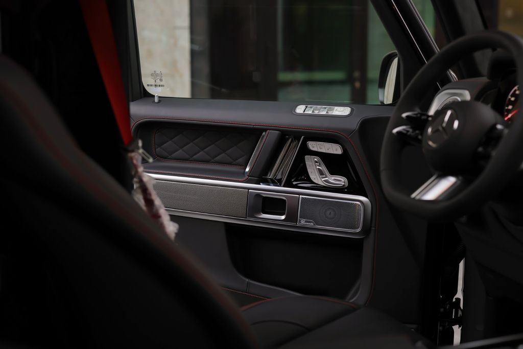 Mercedes-Benz G 500