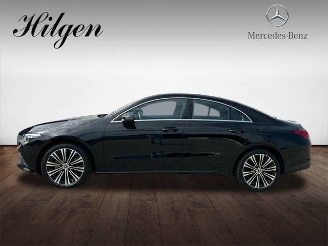 Mercedes-Benz CLA 180 2023