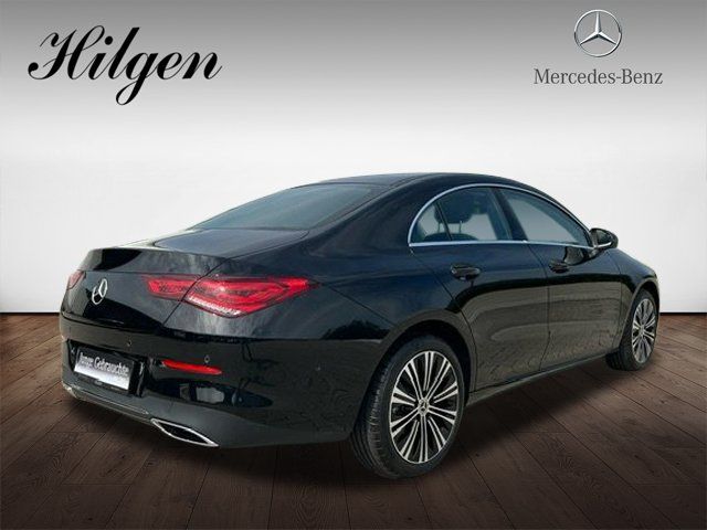 Mercedes-Benz CLA 180 2023