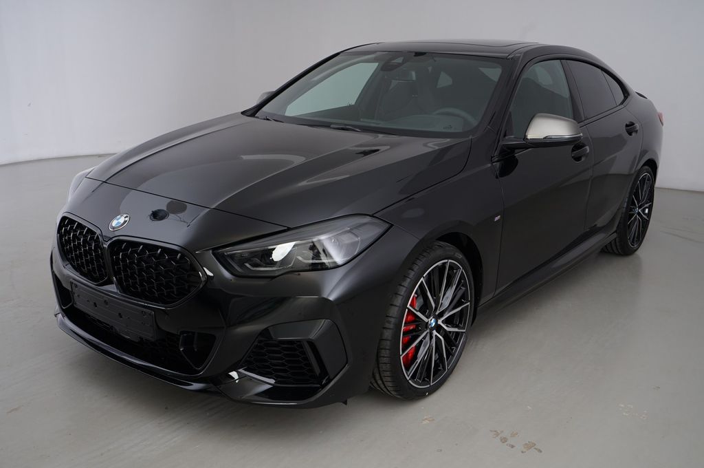 BMW M235 2024