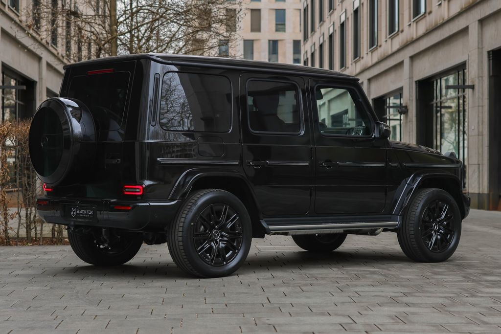 Mercedes-Benz G 500