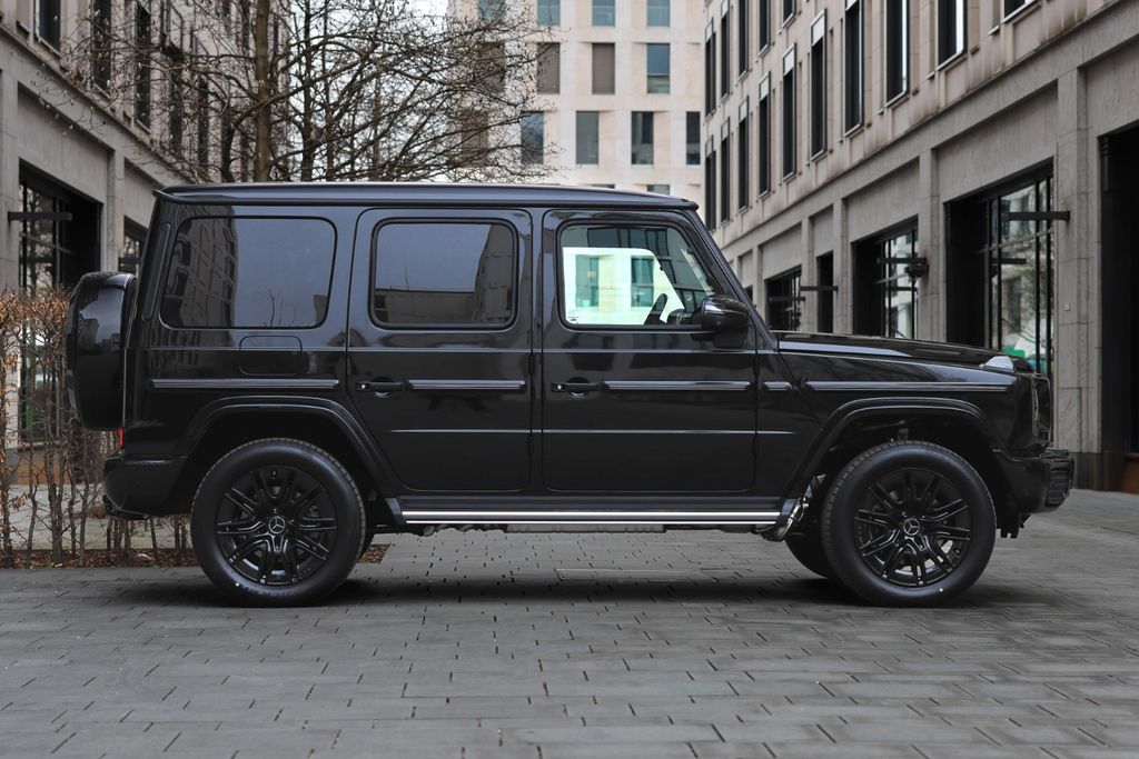 Mercedes-Benz G 500