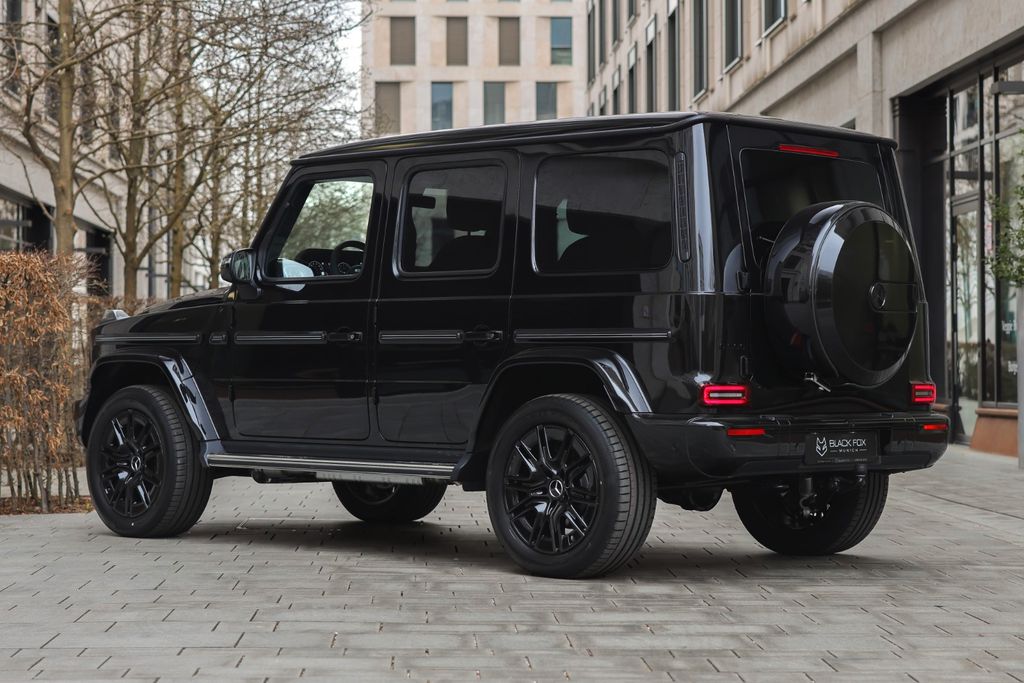 Mercedes-Benz G 500