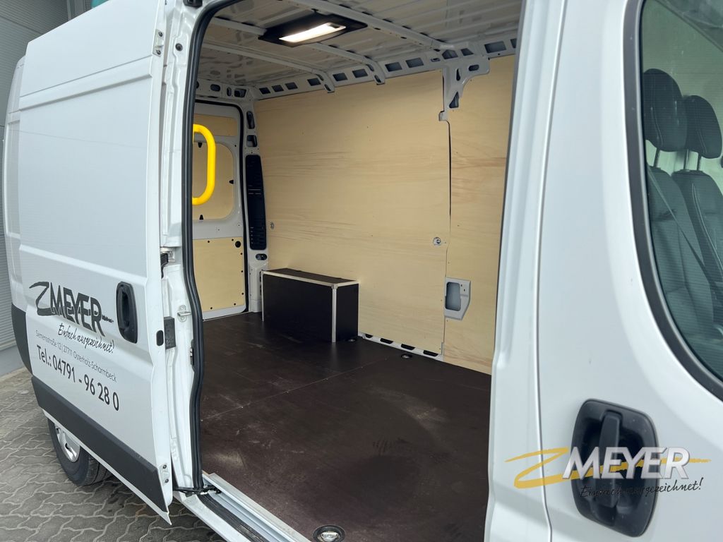 Opel Movano 2025