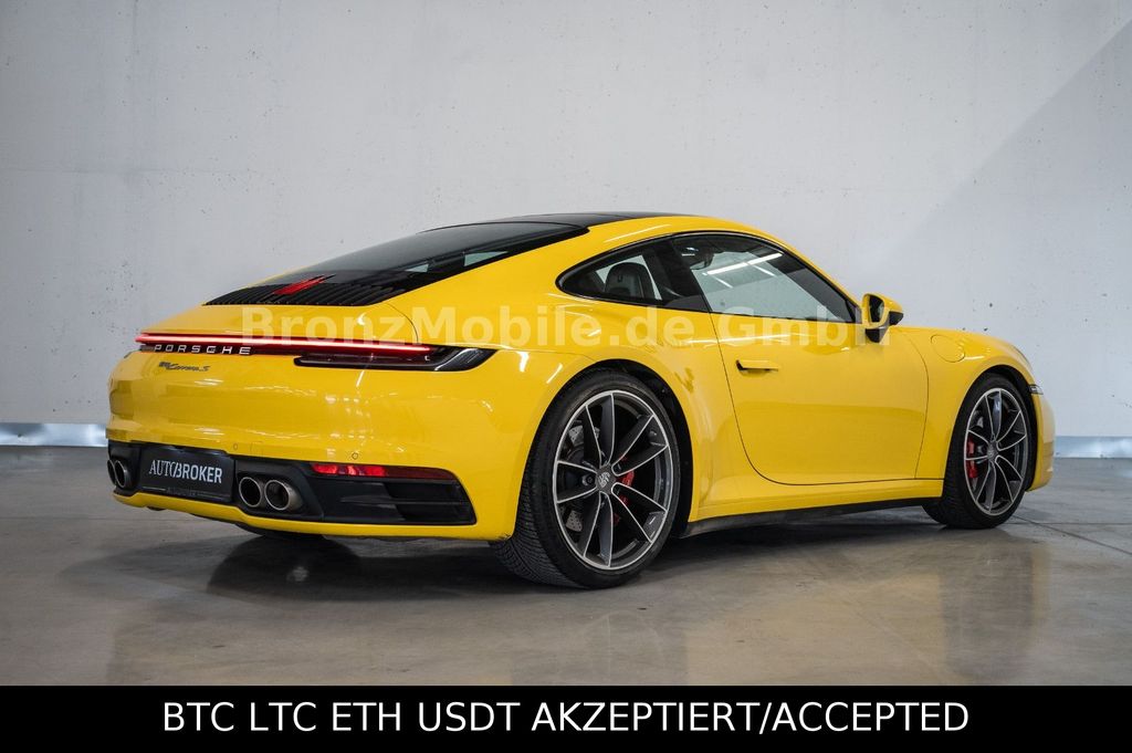 Porsche 992 2019