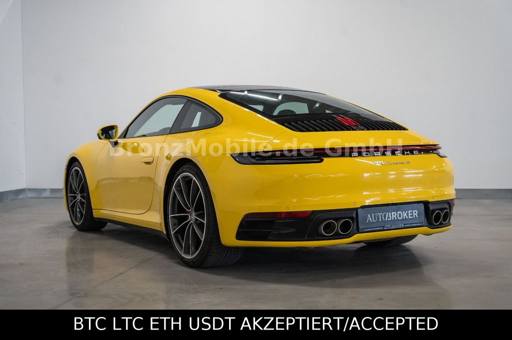Porsche 992 2019