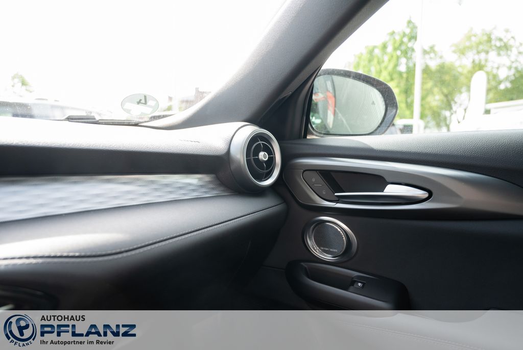 Alfa Romeo Tonale 2024