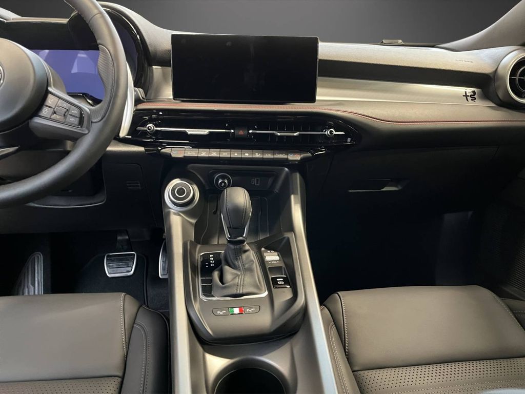 Alfa Romeo Tonale 2025