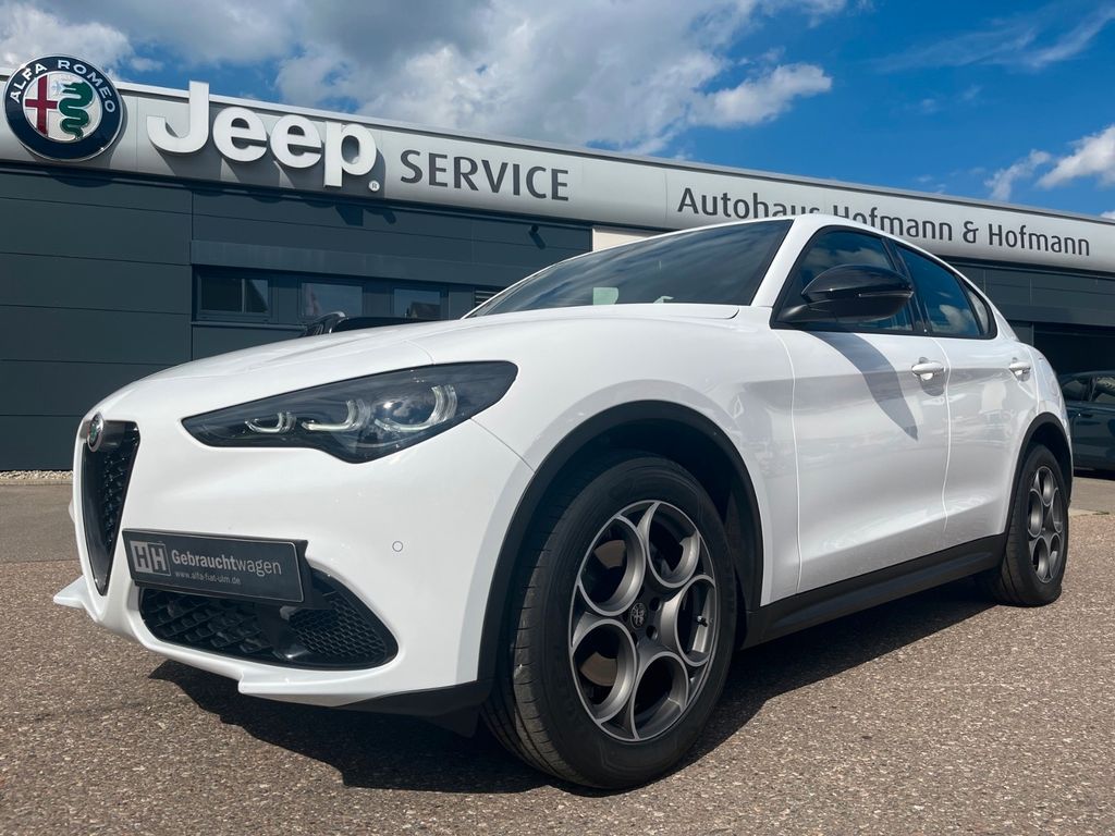 Alfa Romeo Stelvio 2023