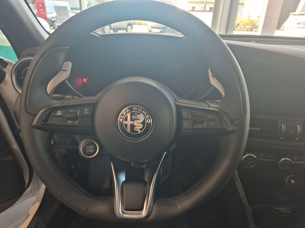 Alfa Romeo Giulia 2025