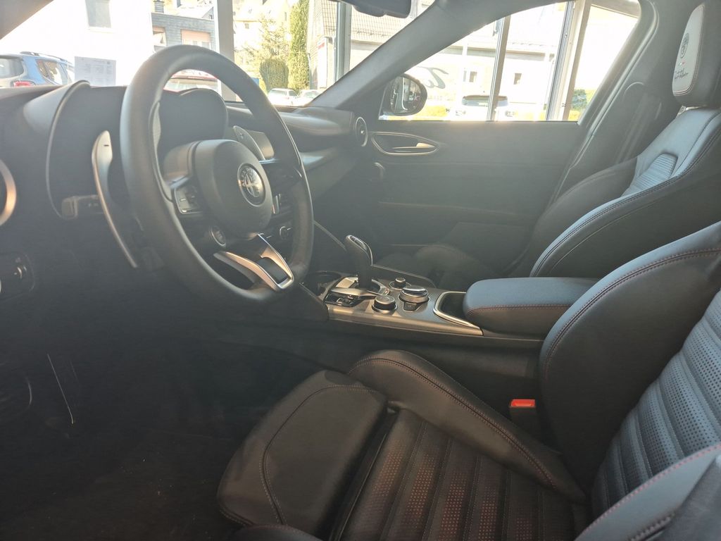 Alfa Romeo Giulia 2025