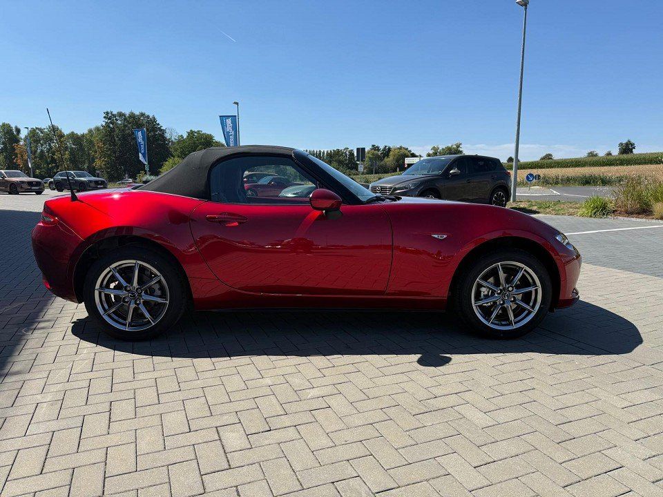 Mazda MX-5 2025