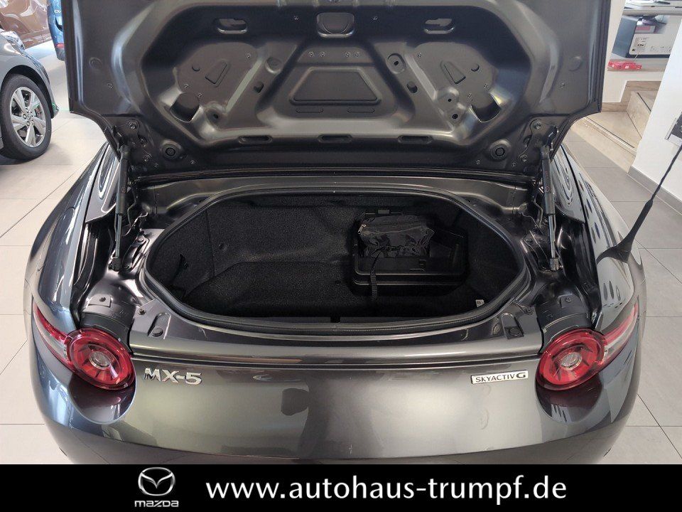 Mazda MX-5 2025