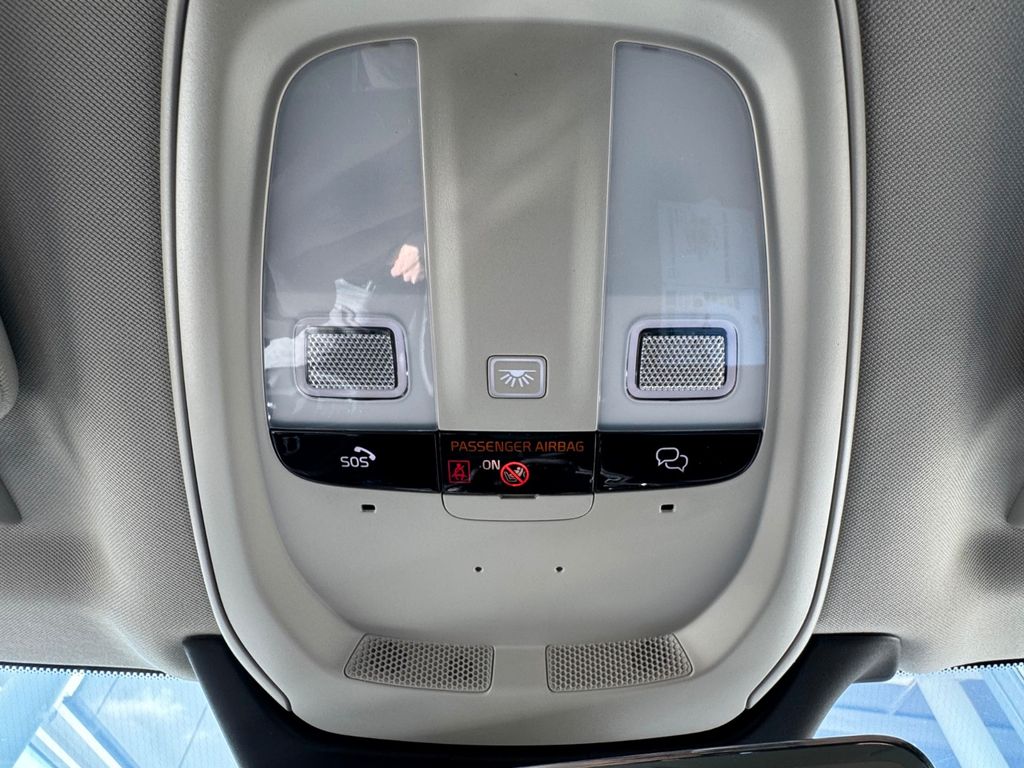 Volvo XC90 2025