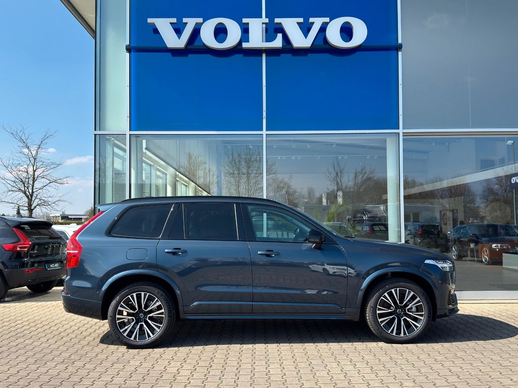 Volvo XC90 2025