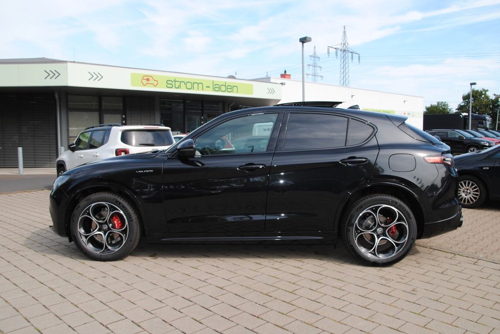 Alfa Romeo Stelvio 2025