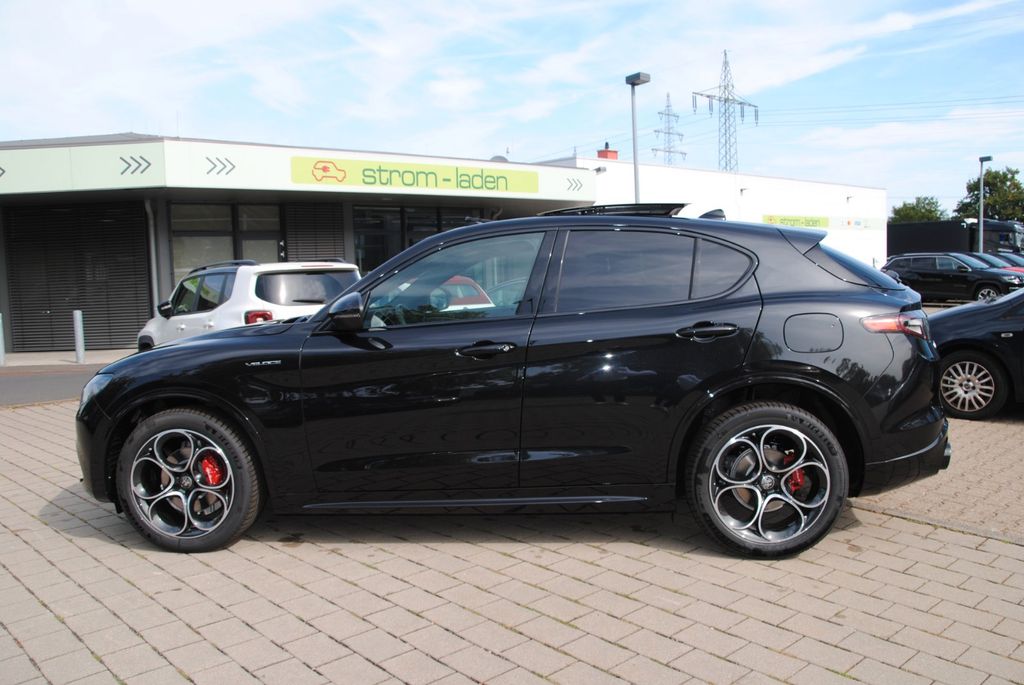 Alfa Romeo Stelvio 2025