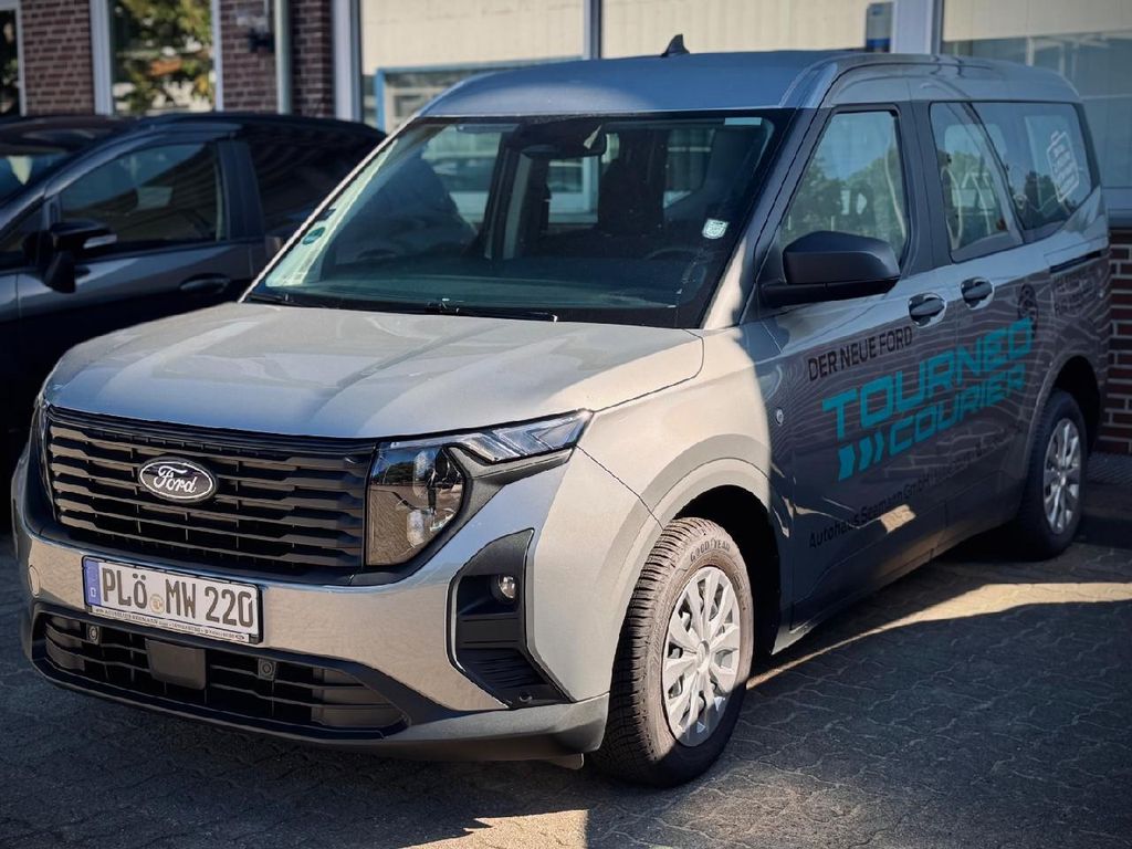 Ford Tourneo Courier 2024