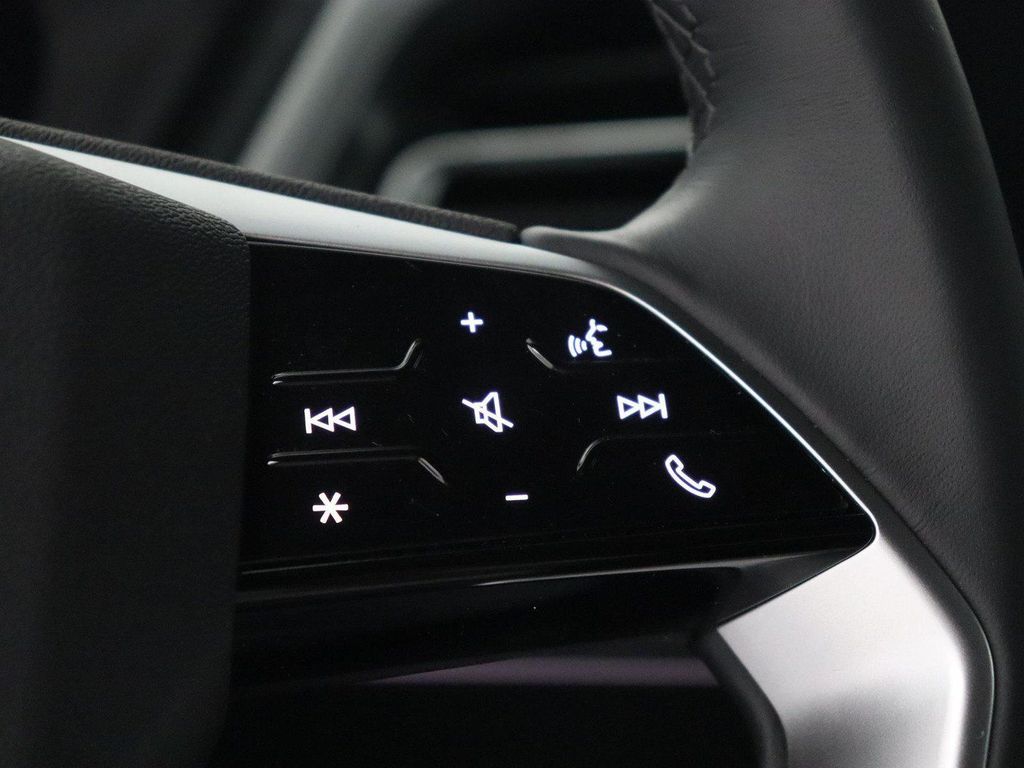 Audi Q4 e-tron 2021