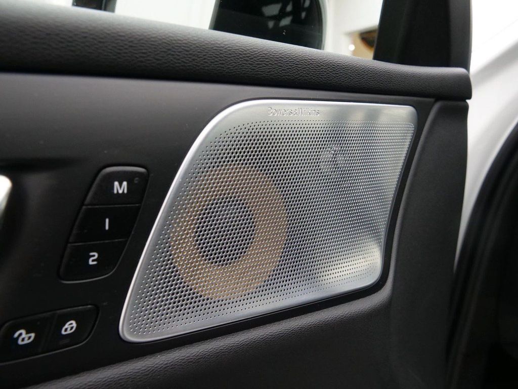 Volvo V60 2021