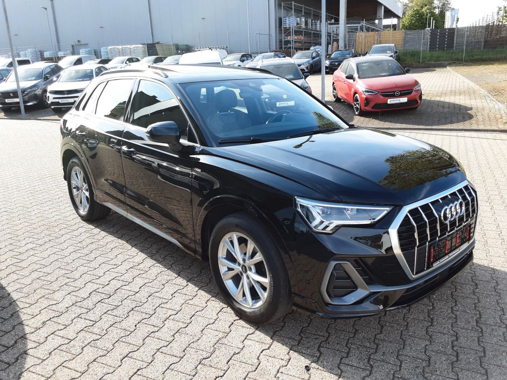 Audi Q3 2021