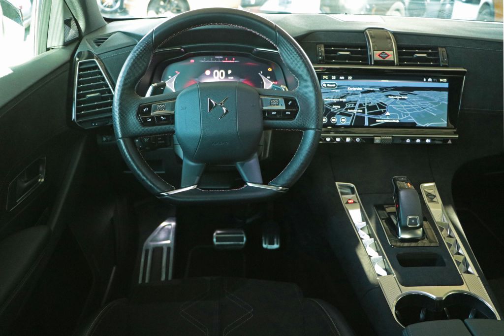 DS Automobiles DS7 (Crossback) 2023