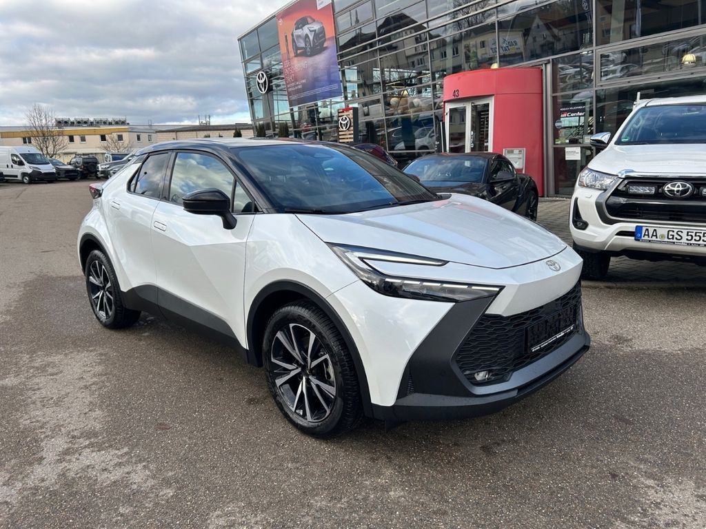 Toyota C-HR 2025