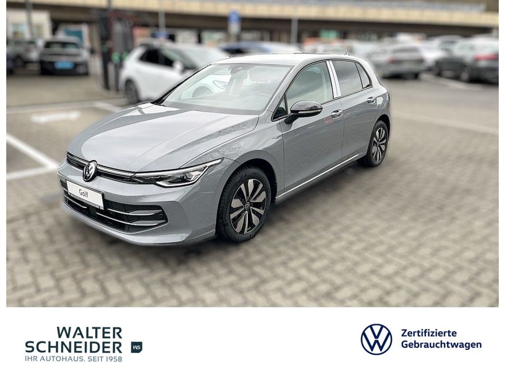Volkswagen Golf 2025