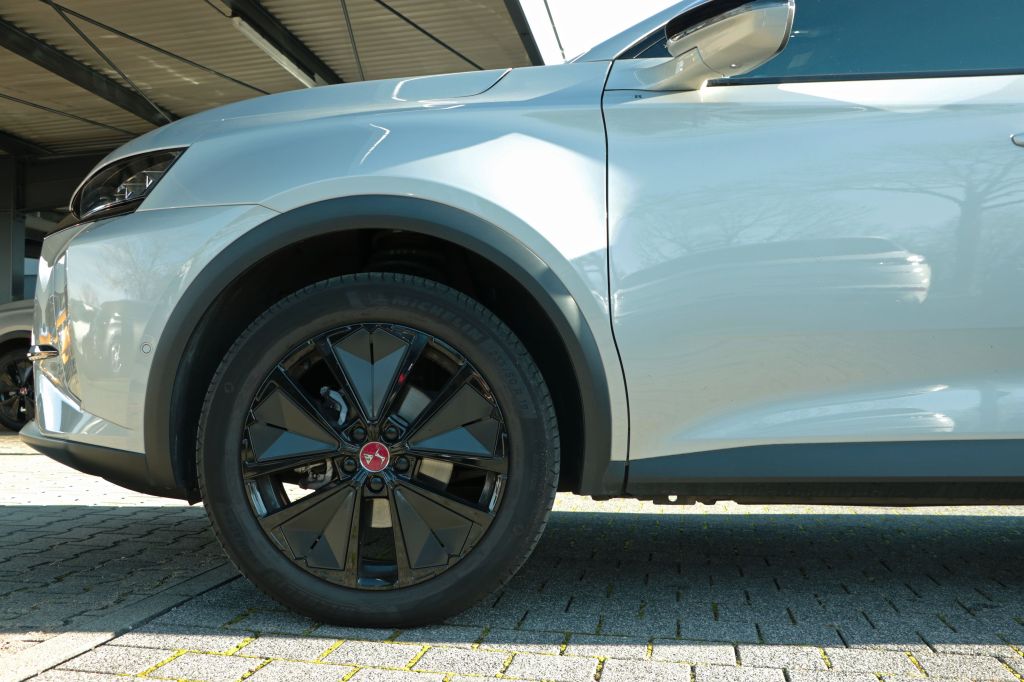 DS Automobiles DS7 (Crossback) 2023