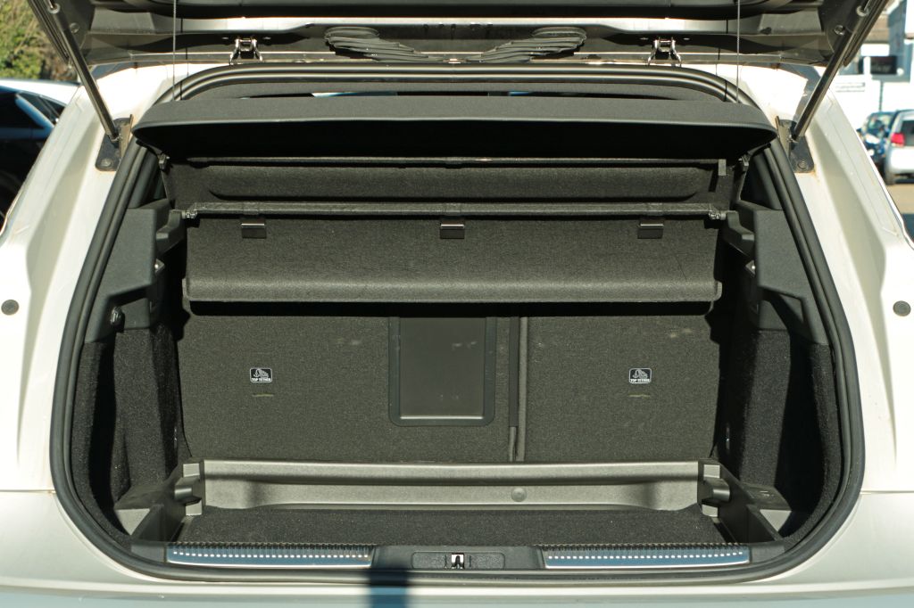 DS Automobiles DS7 (Crossback) 2023