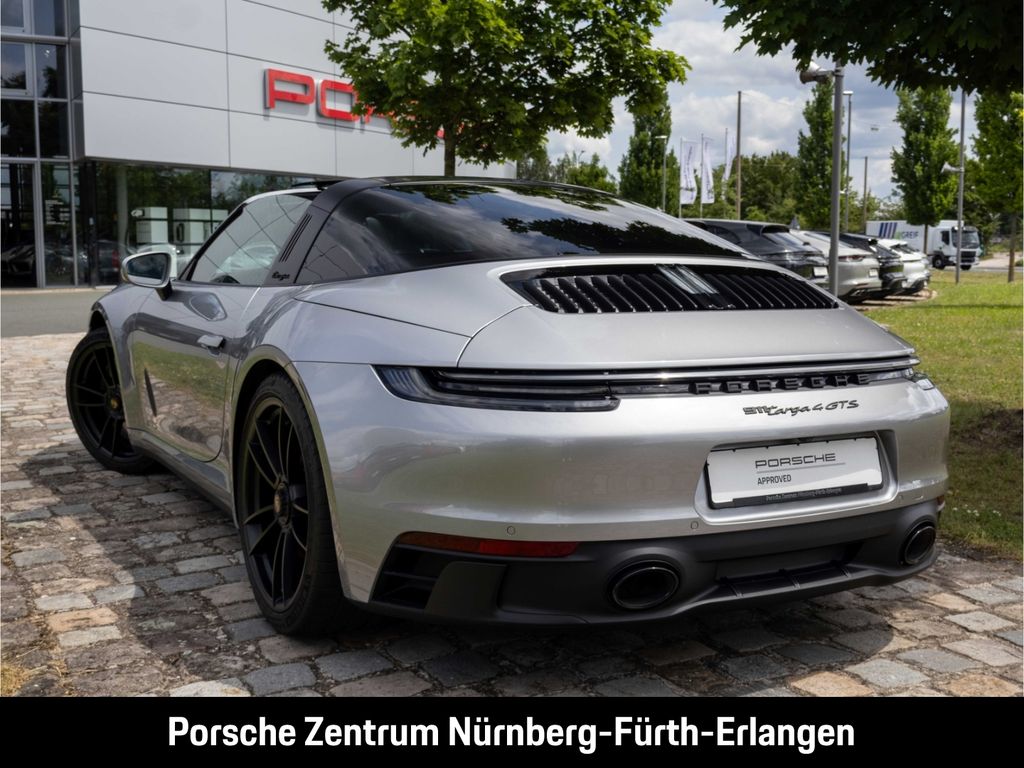 Porsche 992 2023
