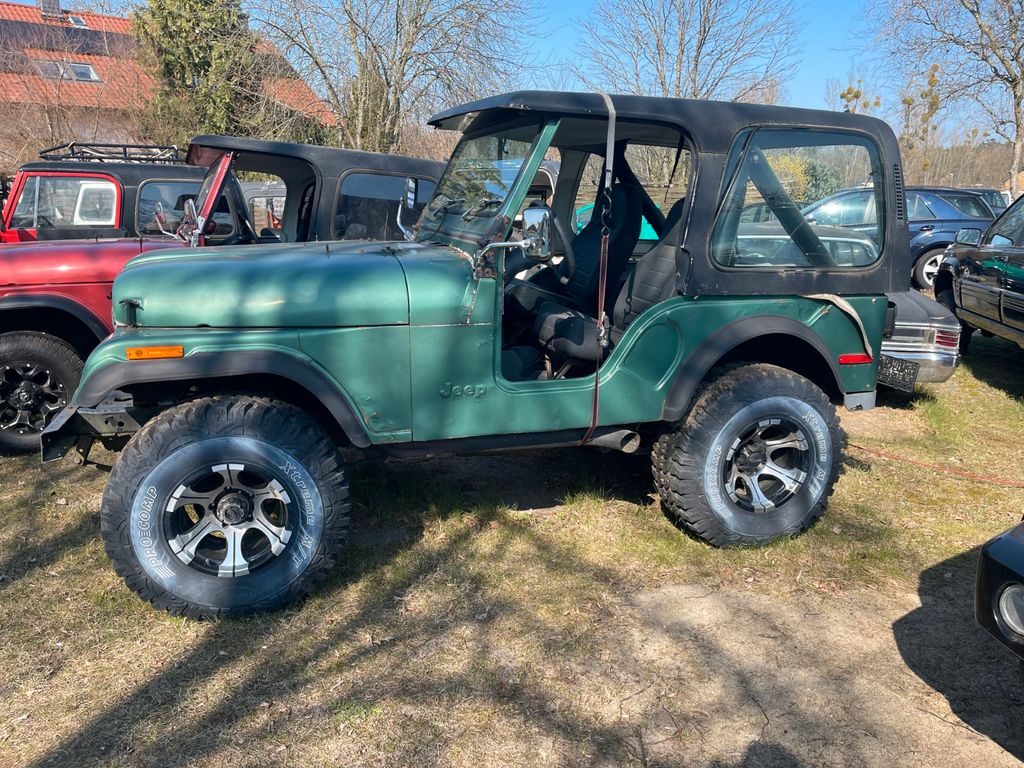 Jeep CJ 1977