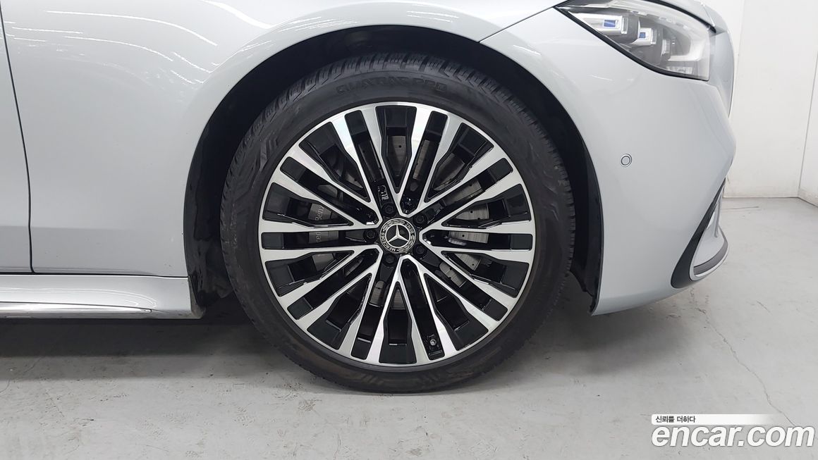 Mercedes-Benz S-Class 2022