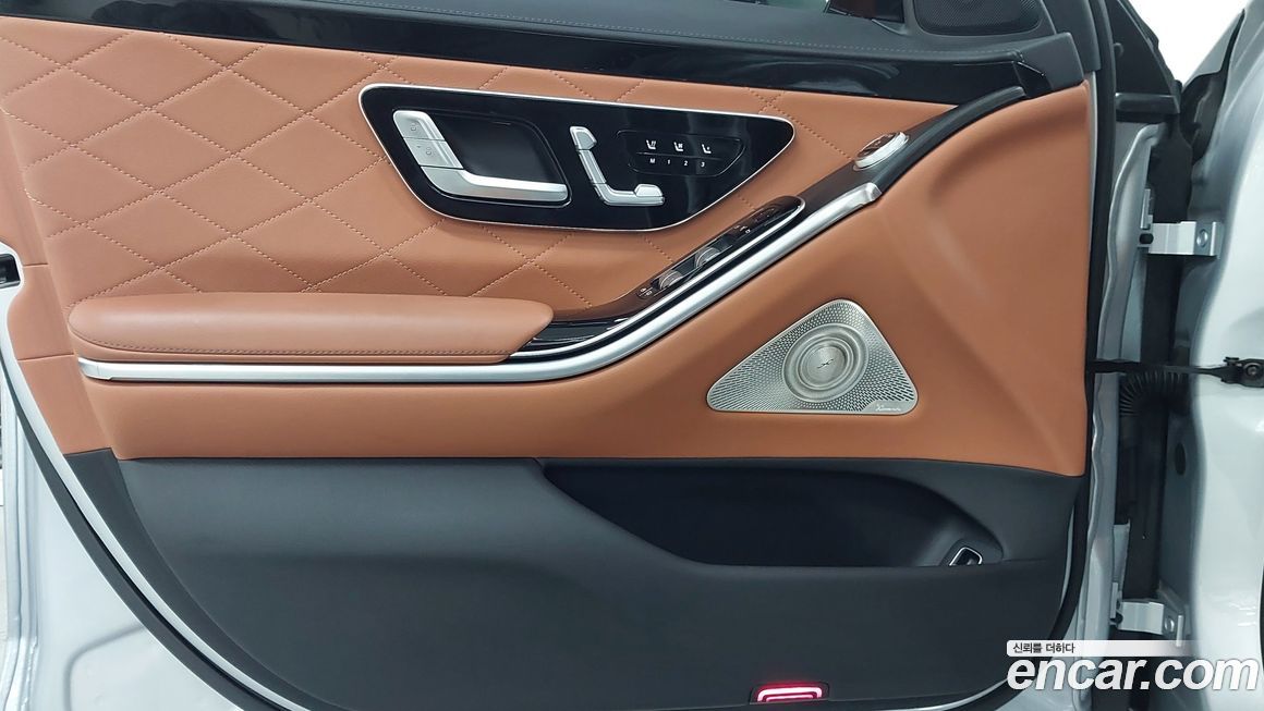 Mercedes-Benz S-Class 2022